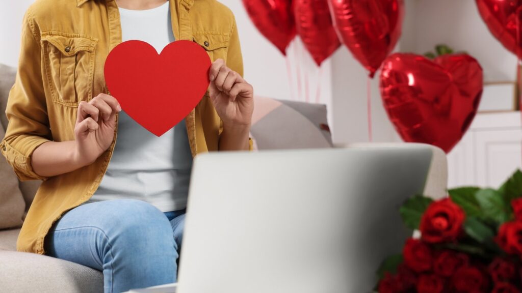 25 Signs Your Long-Distance Relationship Is Built to Last