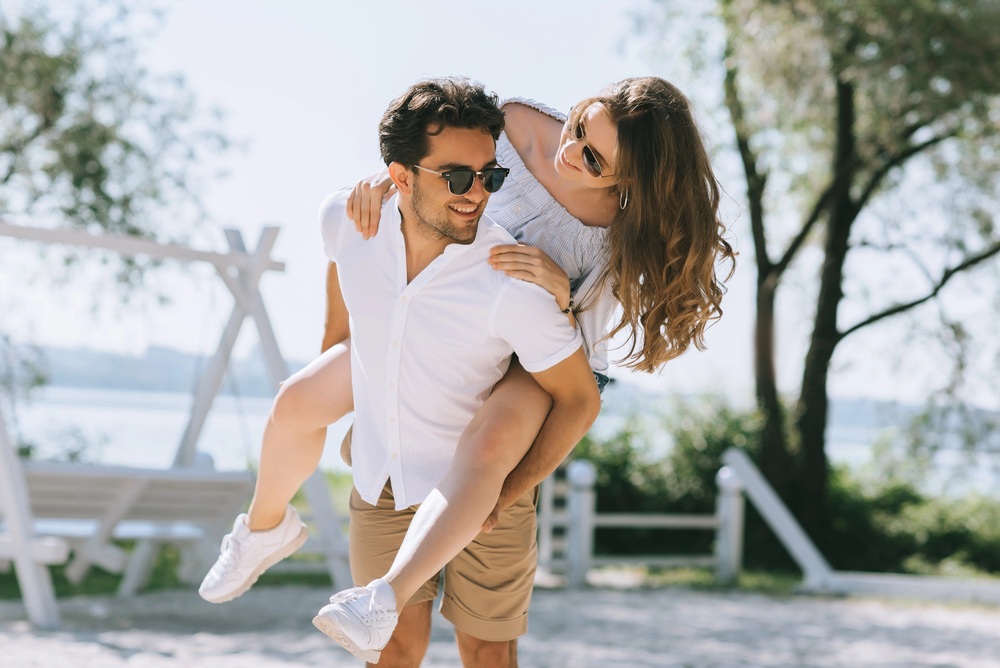 25 Signs Your Long-Distance Relationship Is Built to Last