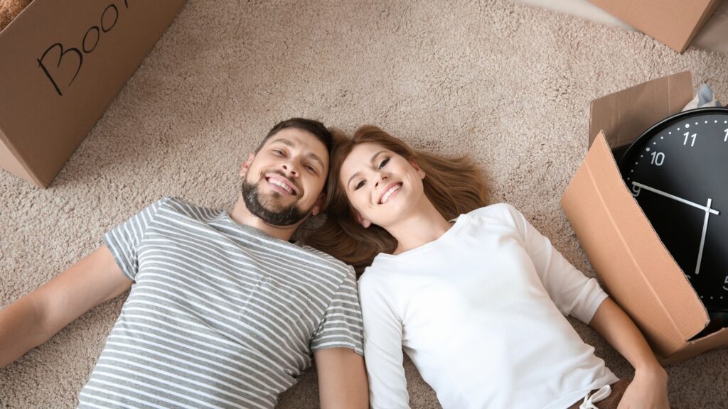 25 Mistakes That Quietly Destroy Long-Distance Relationships
