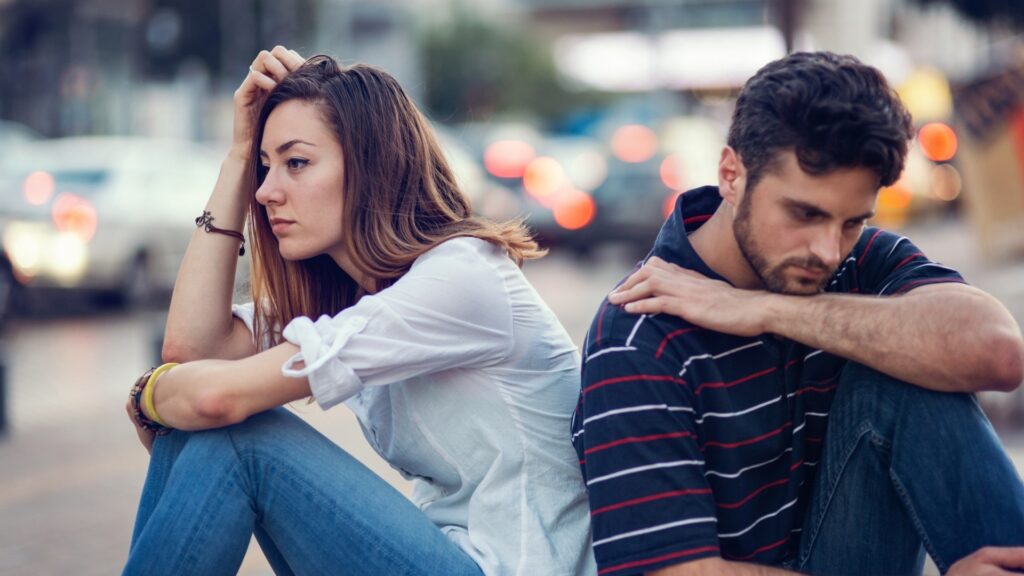 couple avoiding communication with each other 