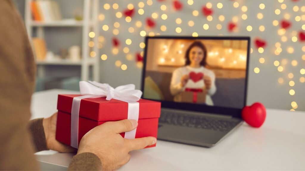 couple playing an online game