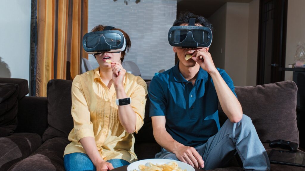 couple playing an online quiz challenge