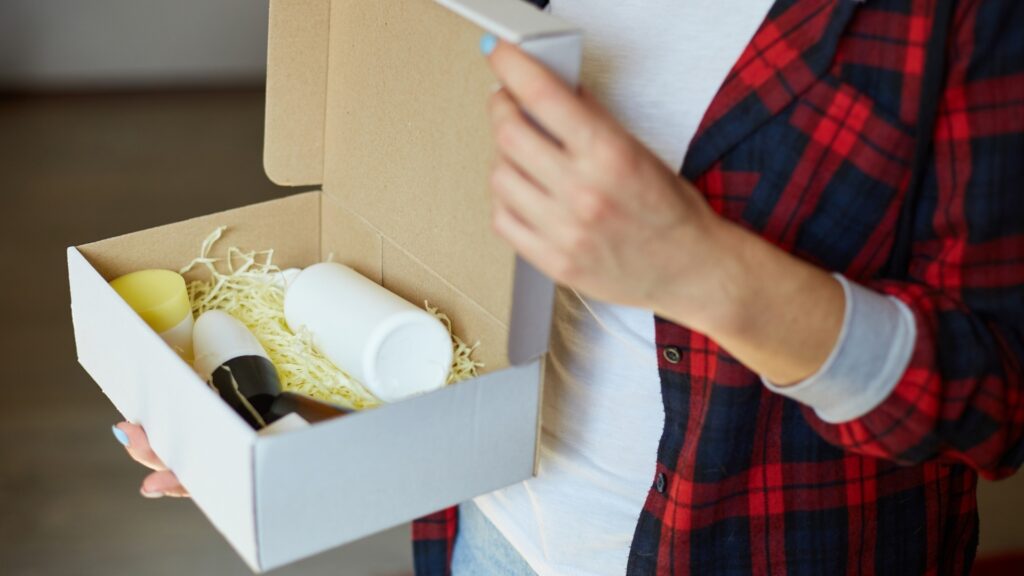 Long-Distance Relationship Gift Basket Ideas
