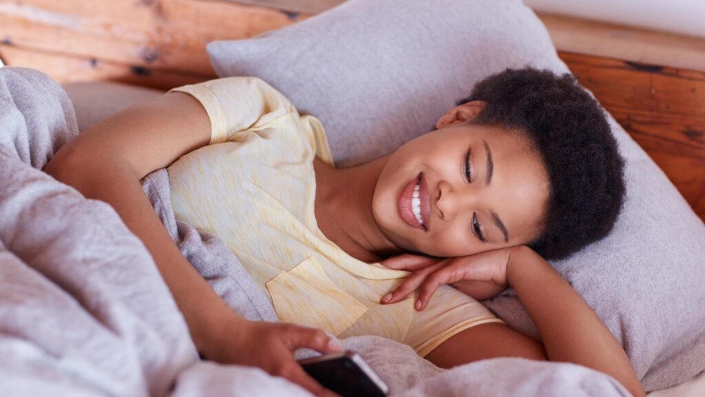 

100 Good Morning Text Ideas for Long-Distance Couples
