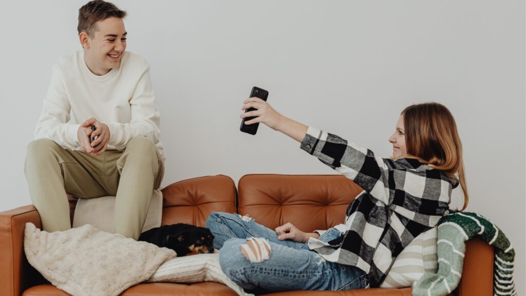 25 Signs Your Long-Distance Relationship Is Built to Last