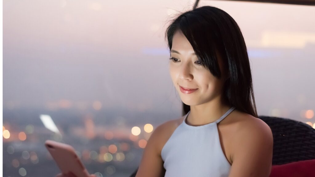 How to Stop Overthinking Every Text Message