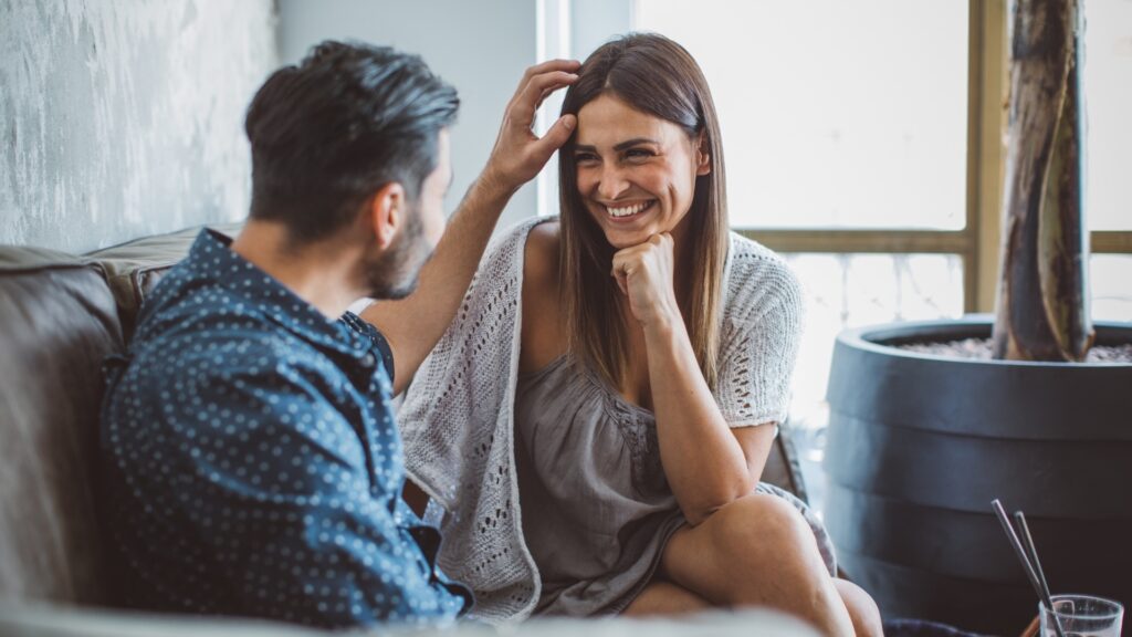

100 Good Morning Text Ideas for Long-Distance Couples
