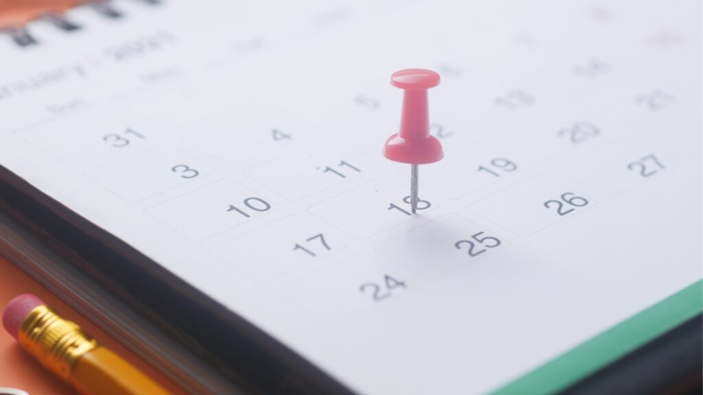 29 Monthly Care Package Themes for long distance couple
