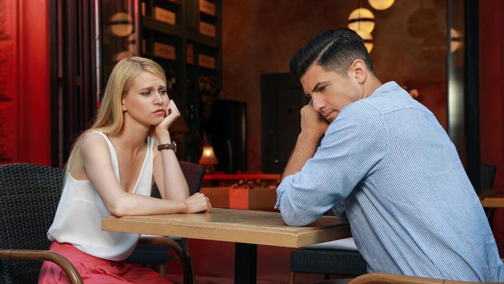 The Date Night Mistakes That Make Calls Feel Like Interviews
