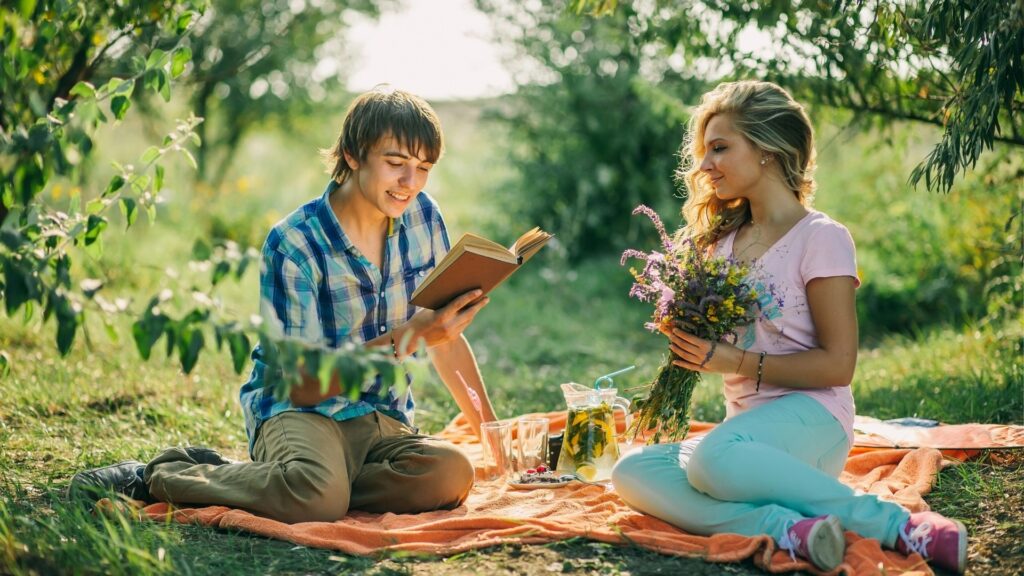 31 Book Date Ideas for Couples