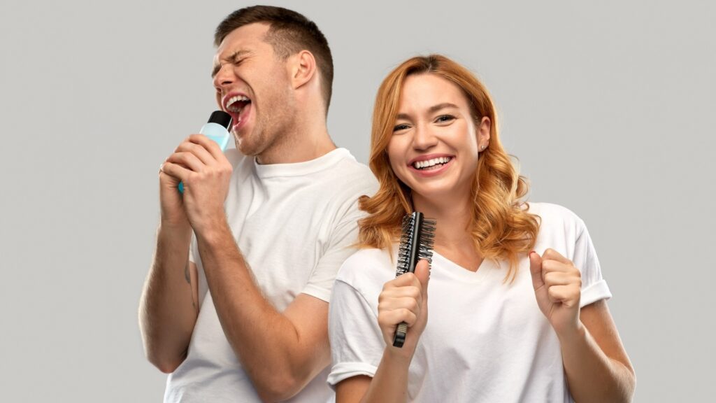couple singing during zoom call