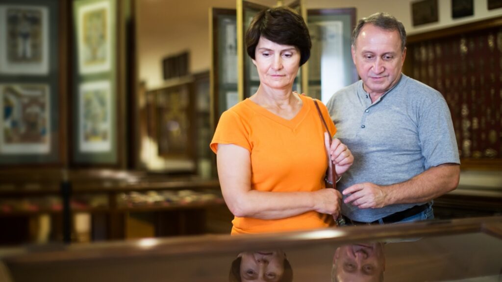 19 Online Museum Date Ideas for long distance couples
