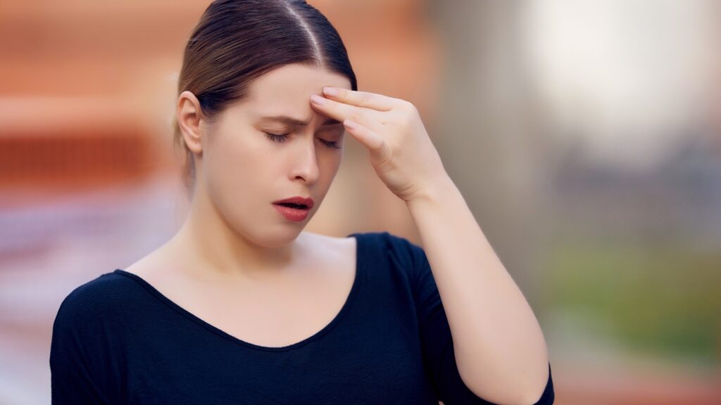 lady tired of stalking and investigating her long-distance partner
