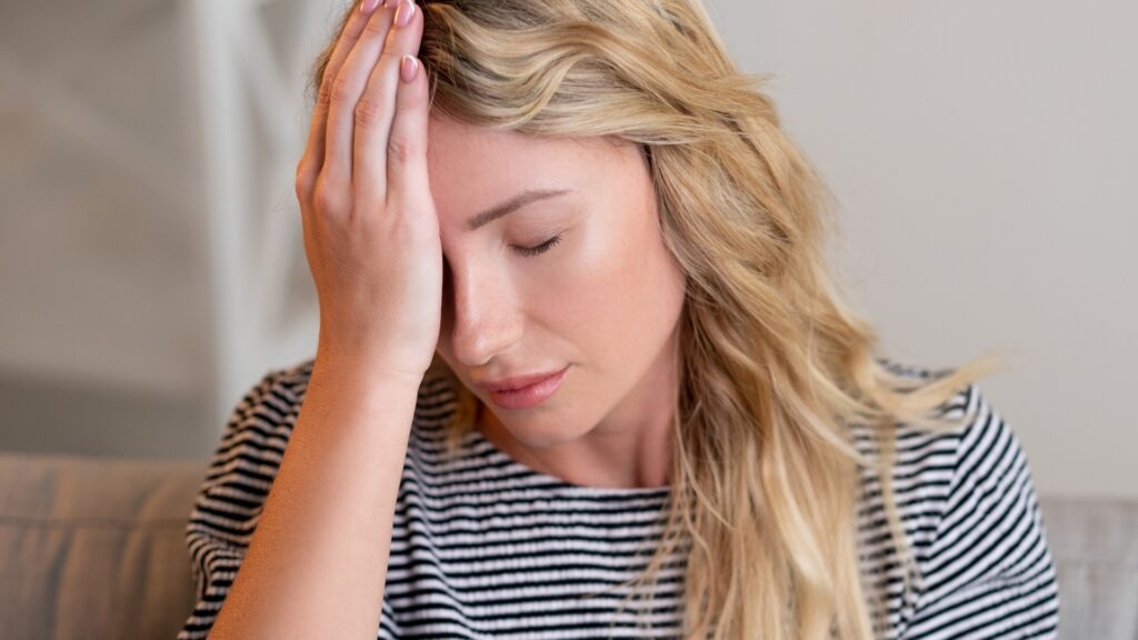 17 Signs Trust Is Slowly Breaking Down