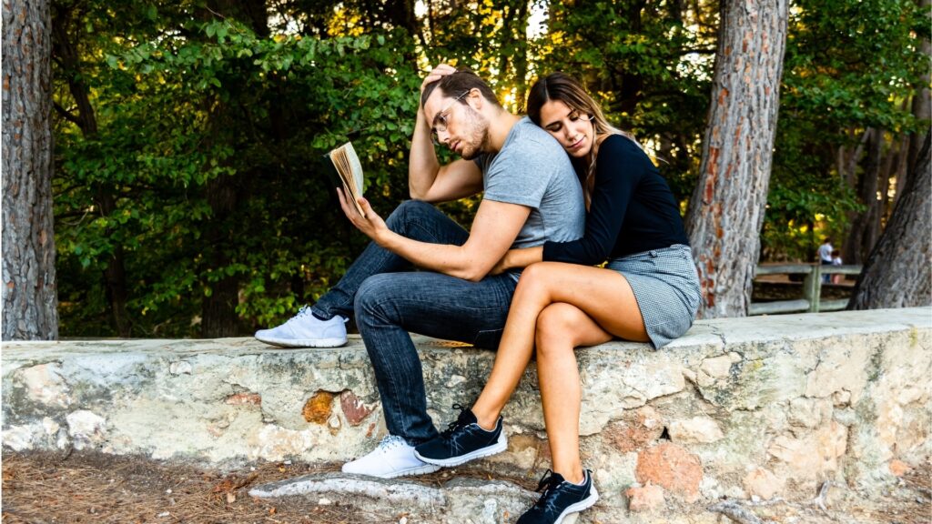 31 Book Date Ideas for Couples