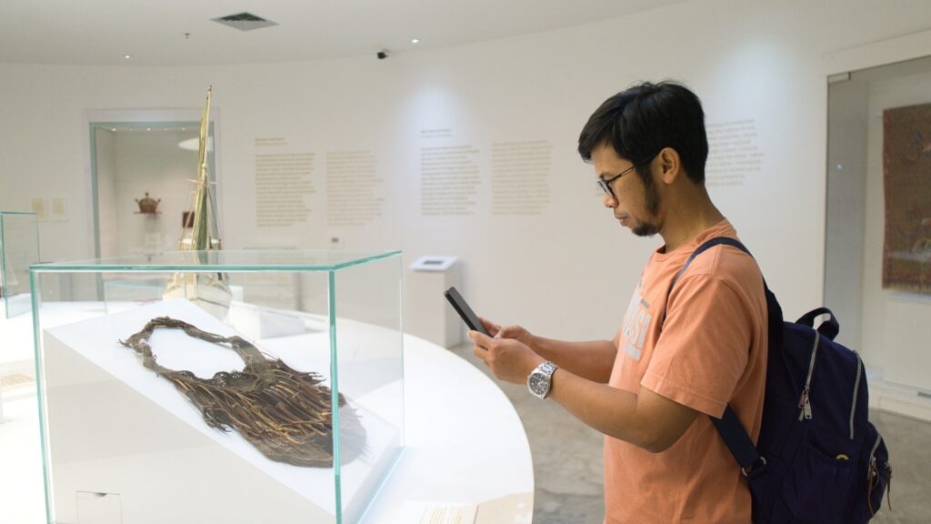19 Online Museum Date Ideas for long distance couples
