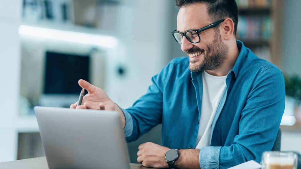 How to Have Better Video Calls Without Feeling Awkward
