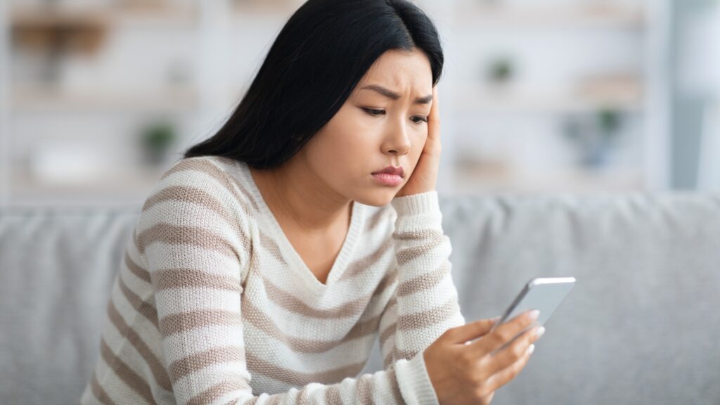 lady stalking her long-distance partner digitally