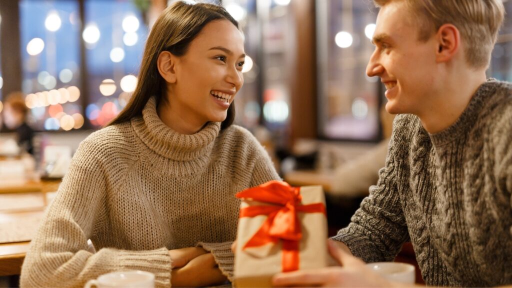 23 Digital Gifts That Cost Almost Nothing