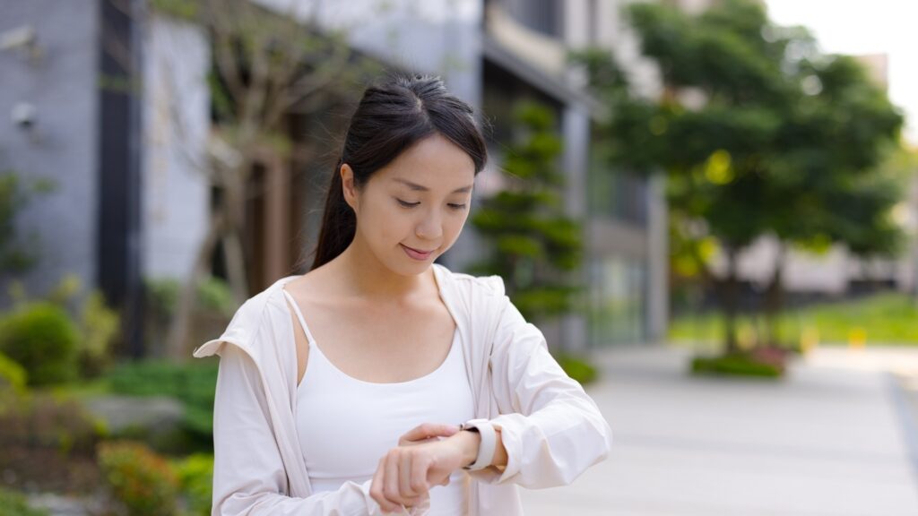 lady-checking-her-time