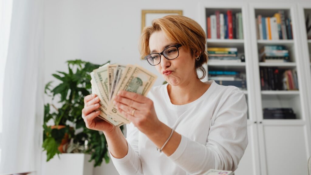 How to Plan Financially Before Closing the Distance