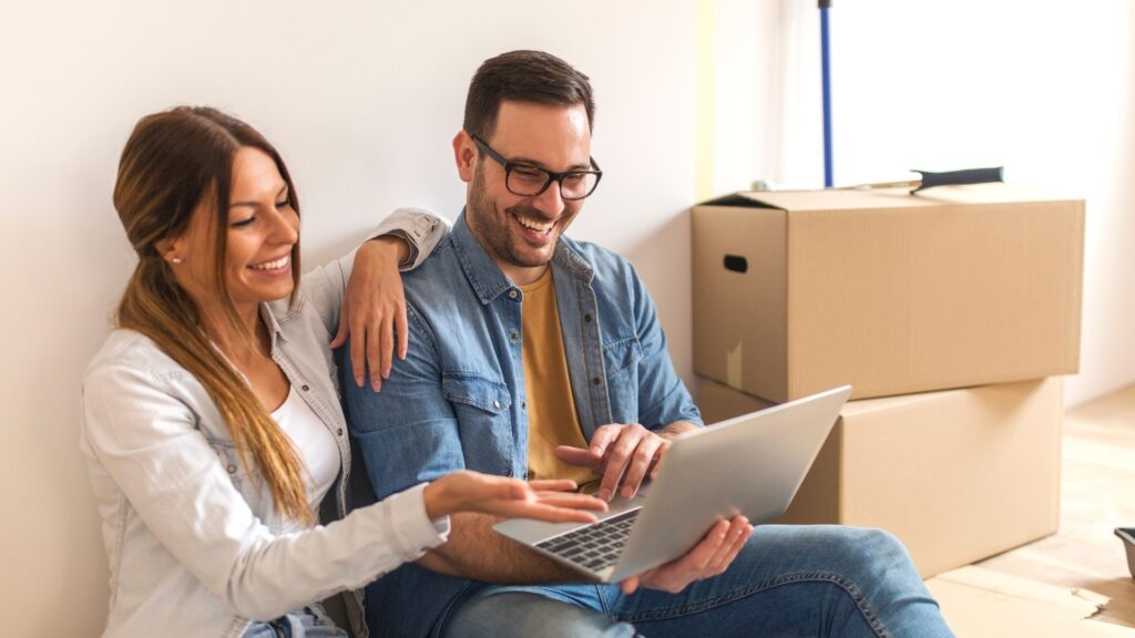 23 Monthly Surprise Box Ideas for long distance couples