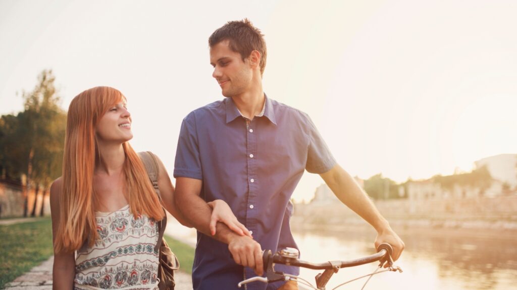 Things Nobody Tells You About Finally Meeting