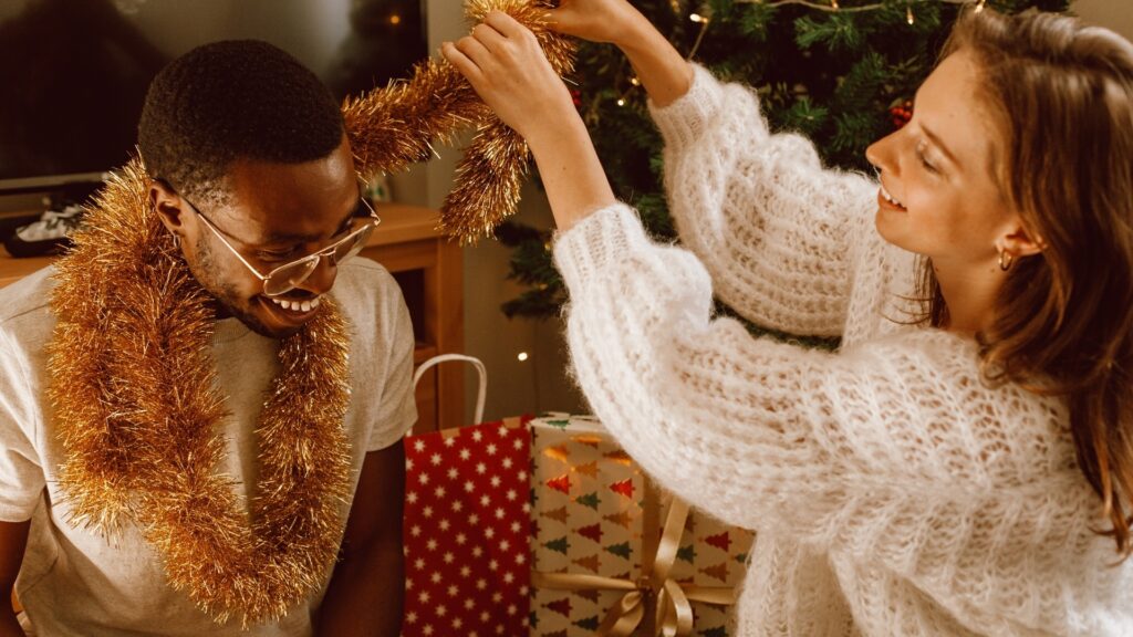23 Monthly Surprise Box Ideas for long distance couples