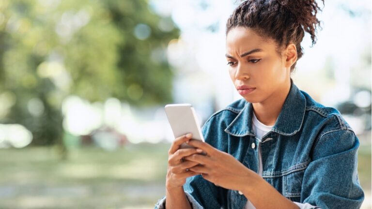 How to Stop Overthinking Every Text Message