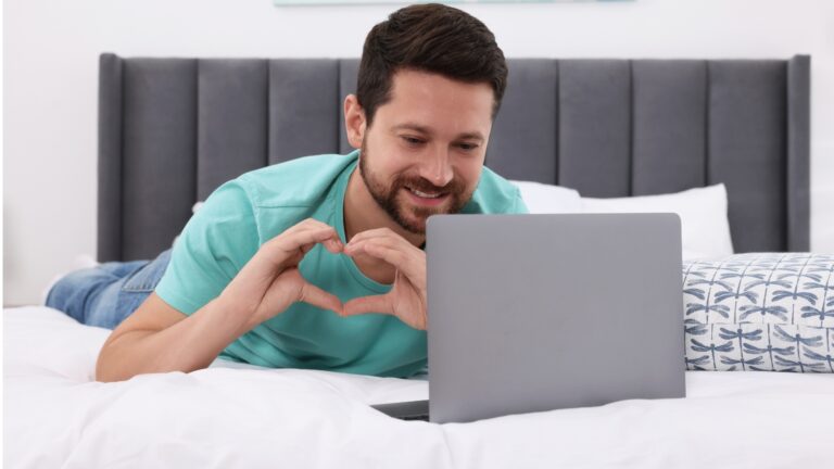 How to Build Trust in a Long-Distance Relationship